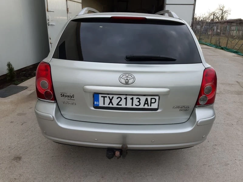 Toyota Avensis, снимка 3 - Автомобили и джипове - 47880535