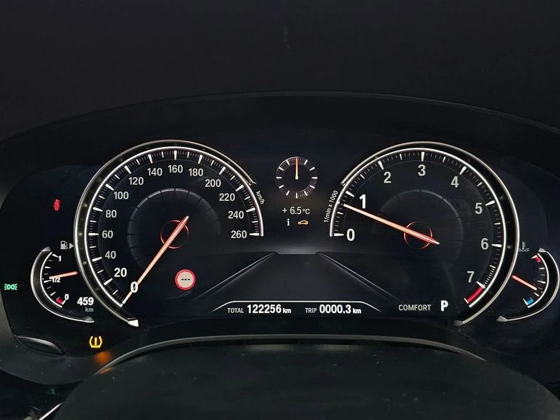 BMW 530 530I Luxury Plus, снимка 10 - Автомобили и джипове - 55505379