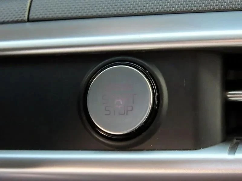 Kia K5, снимка 16 - Автомобили и джипове - 56688112