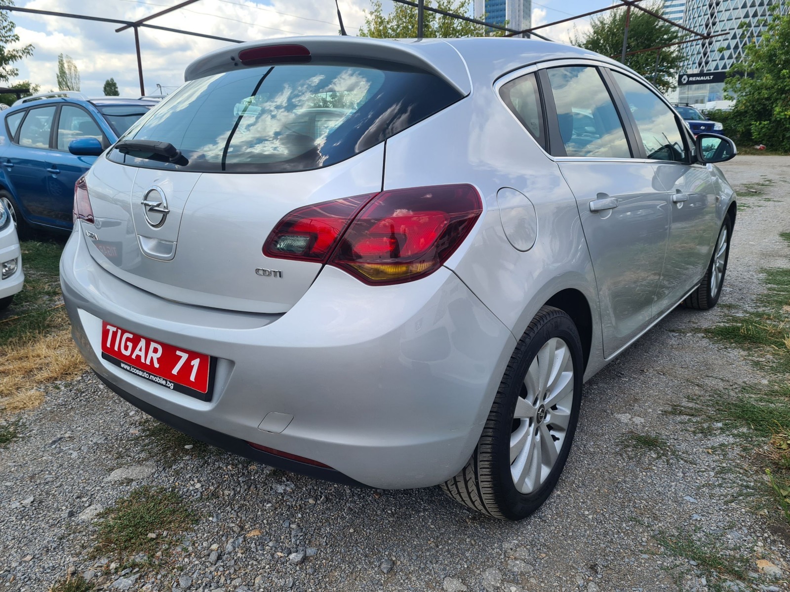 Opel Astra 1.7CDTi  110p.s  - изображение 5