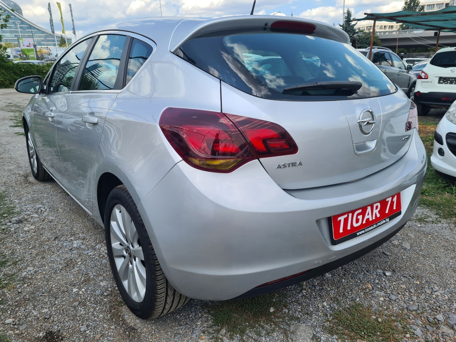 Opel Astra 1.7CDTi  110p.s  - изображение 7