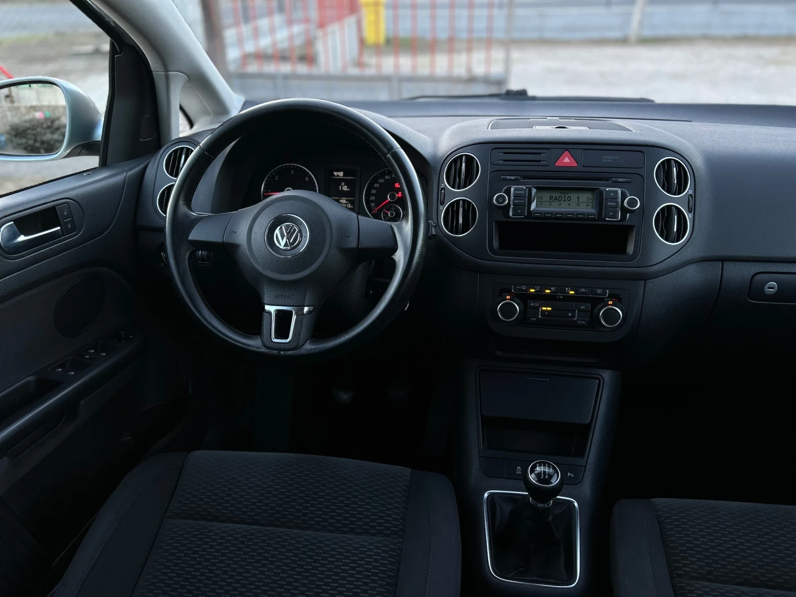 VW Golf Plus 1.6TDI - изображение 7