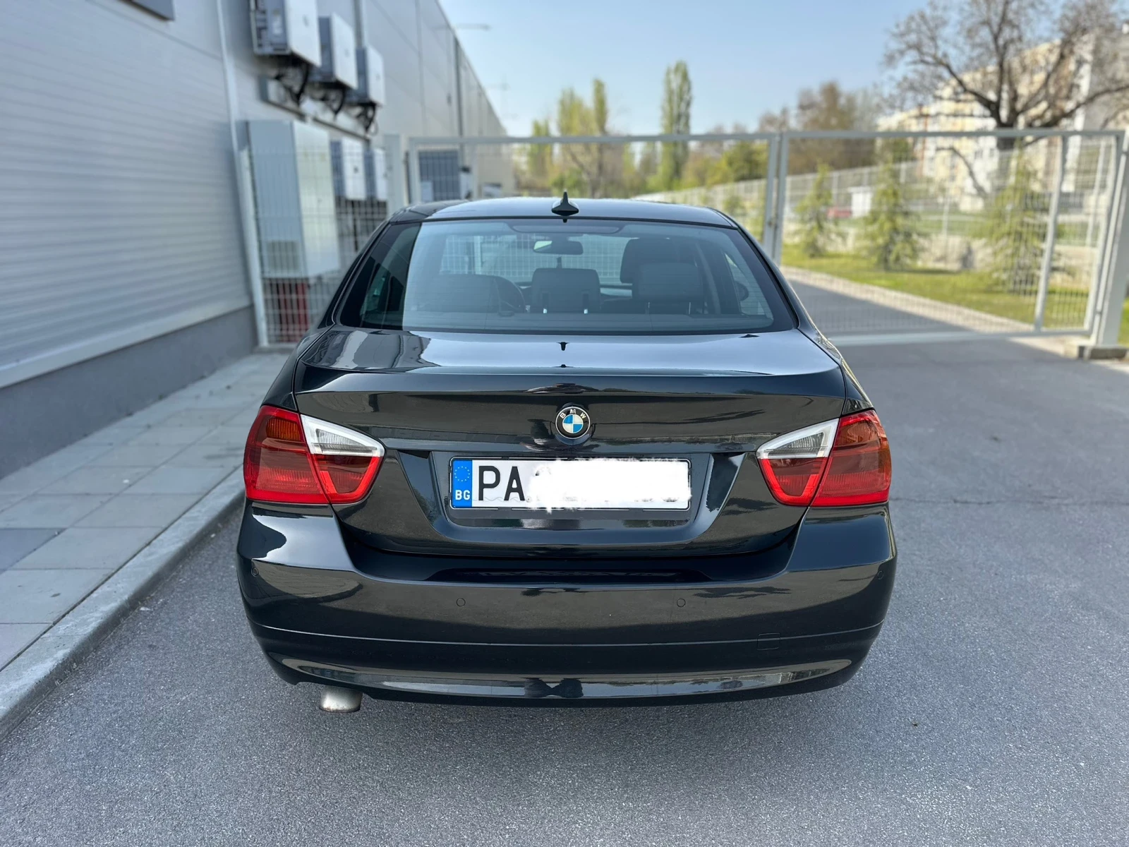 BMW 318  - изображение 9