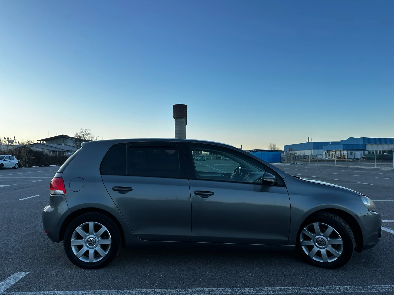 VW Golf 1.6 LPG/ГАЗ* 102кс* EURO4*  - изображение 8