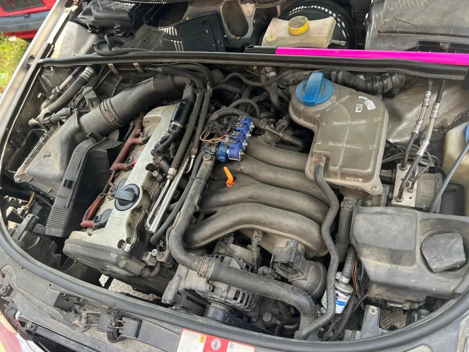 Audi A4 2.0 - изображение 7