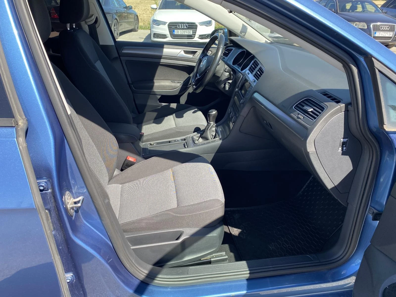 VW Golf 1.2 TSI TRENDLINE - изображение 8