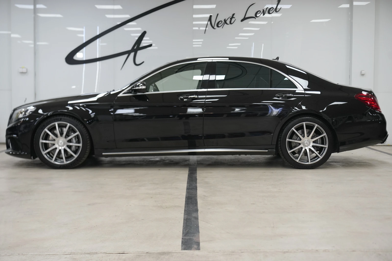 Mercedes-Benz S 63 AMG Long 4Matic - изображение 4