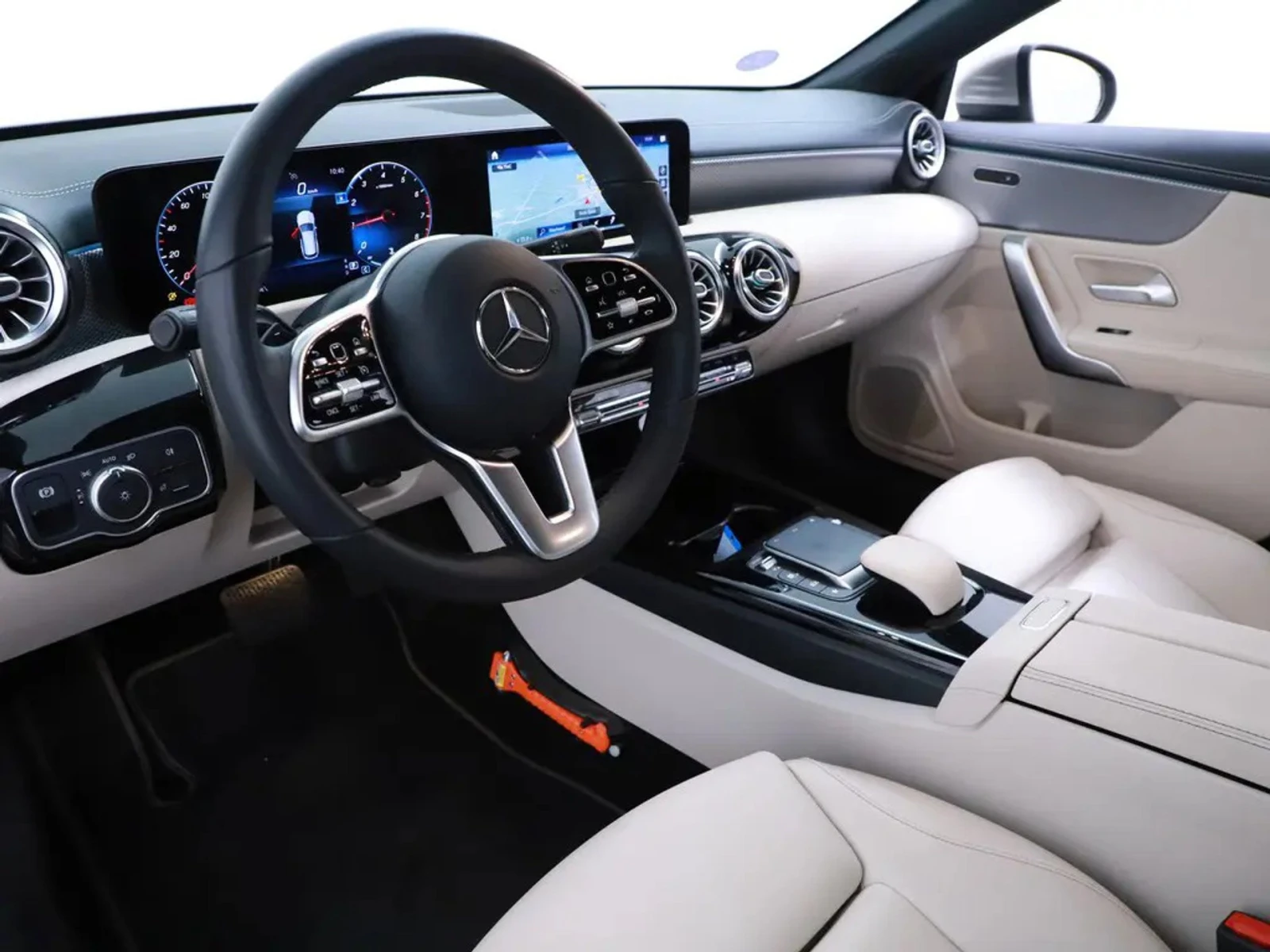 Mercedes-Benz CLA 180 Shooting Brake Luxury * Night* Digital  - изображение 7