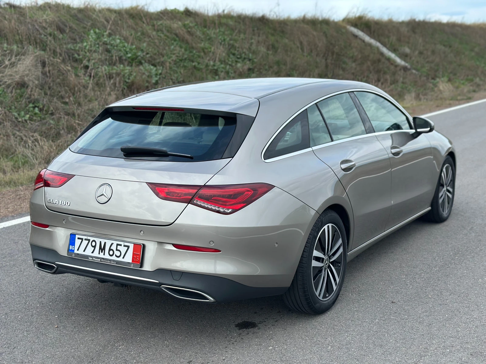 Mercedes-Benz CLA 180 Black Friday! Shooting Brake Luxury Night Digital  - изображение 5