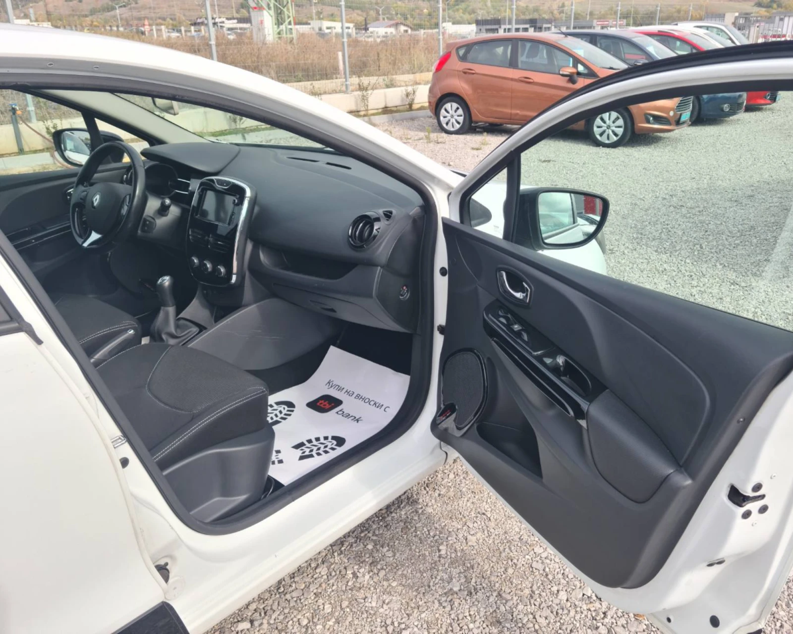 Renault Clio  1.5DCI. 75.кс* MOSCHINO* КАМЕРА* NAVI | Mobile.bg — изображение 9