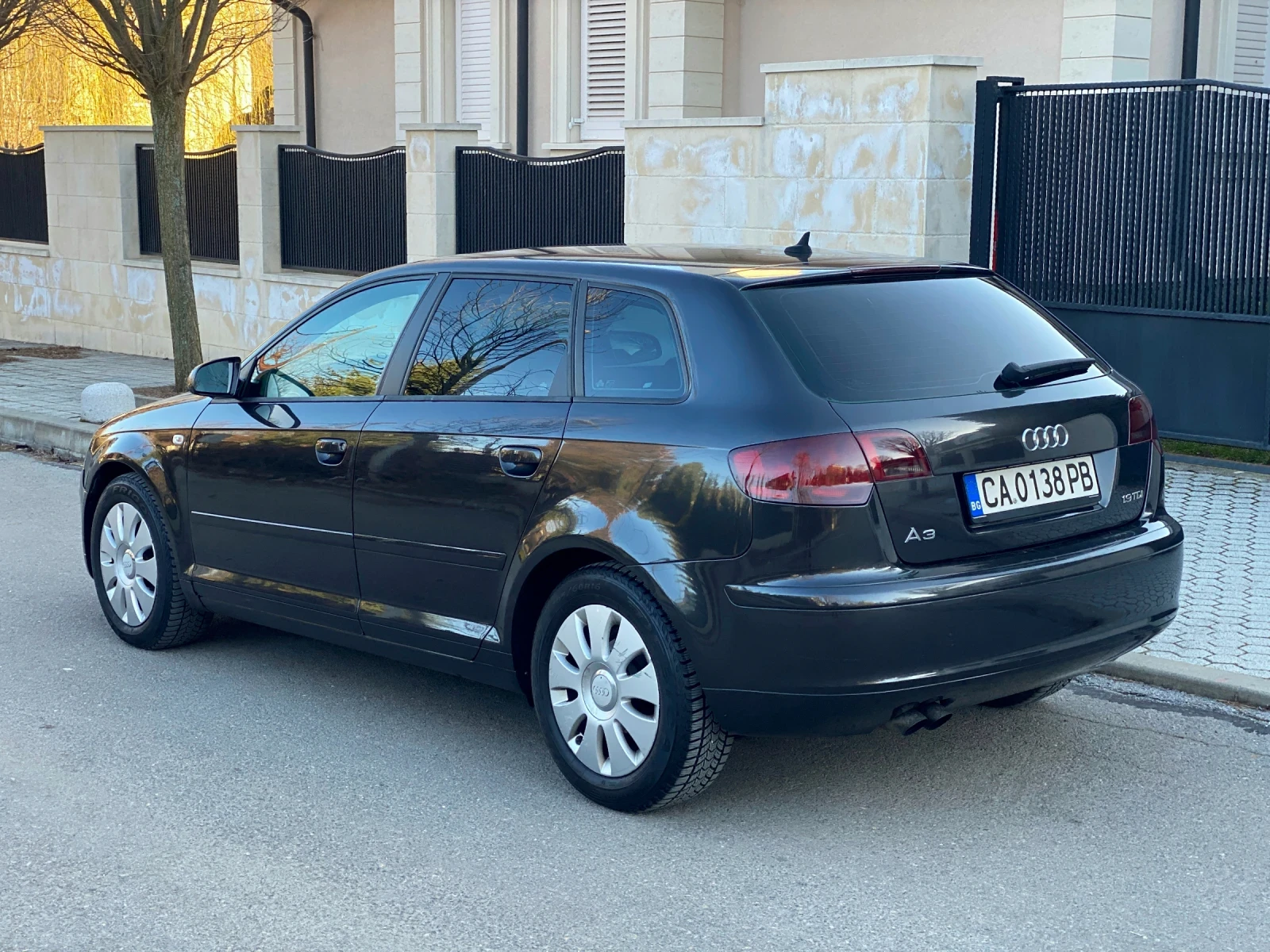 Audi A3 Sportback-1.9TDI, 105, Navi, снимка 4 - Автомобили и джипове - 53831227