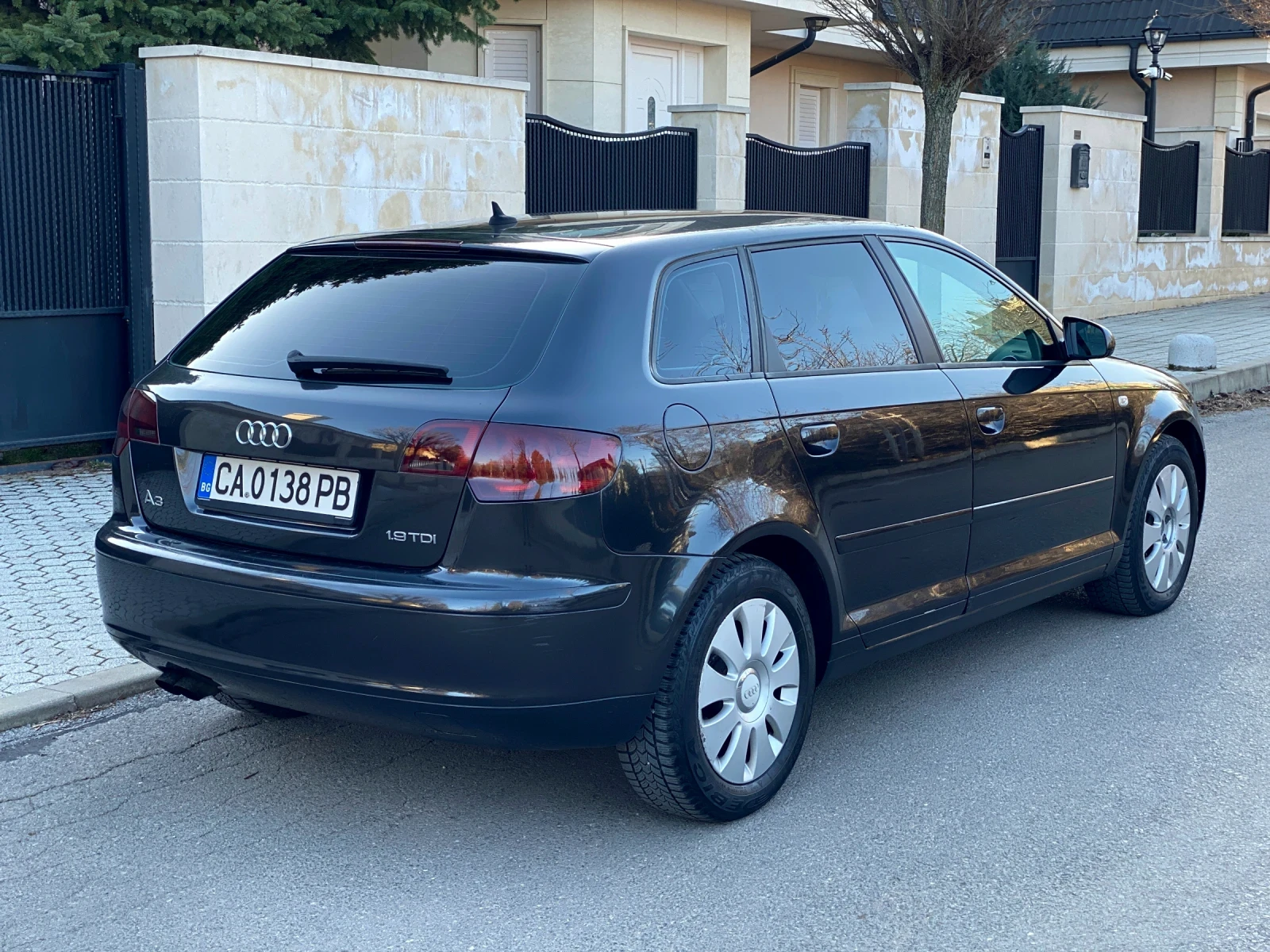 Audi A3 Sportback-1.9TDI, 105, Navi, снимка 6 - Автомобили и джипове - 53831227