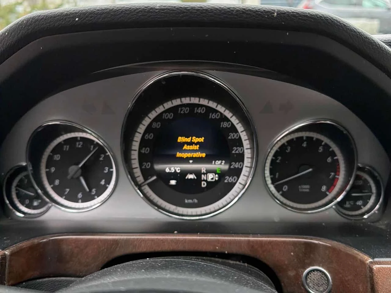 Mercedes-Benz E 300 * CARFAX * ������� * KEYLESS * �������� | Mobile.bg � ����������� 11