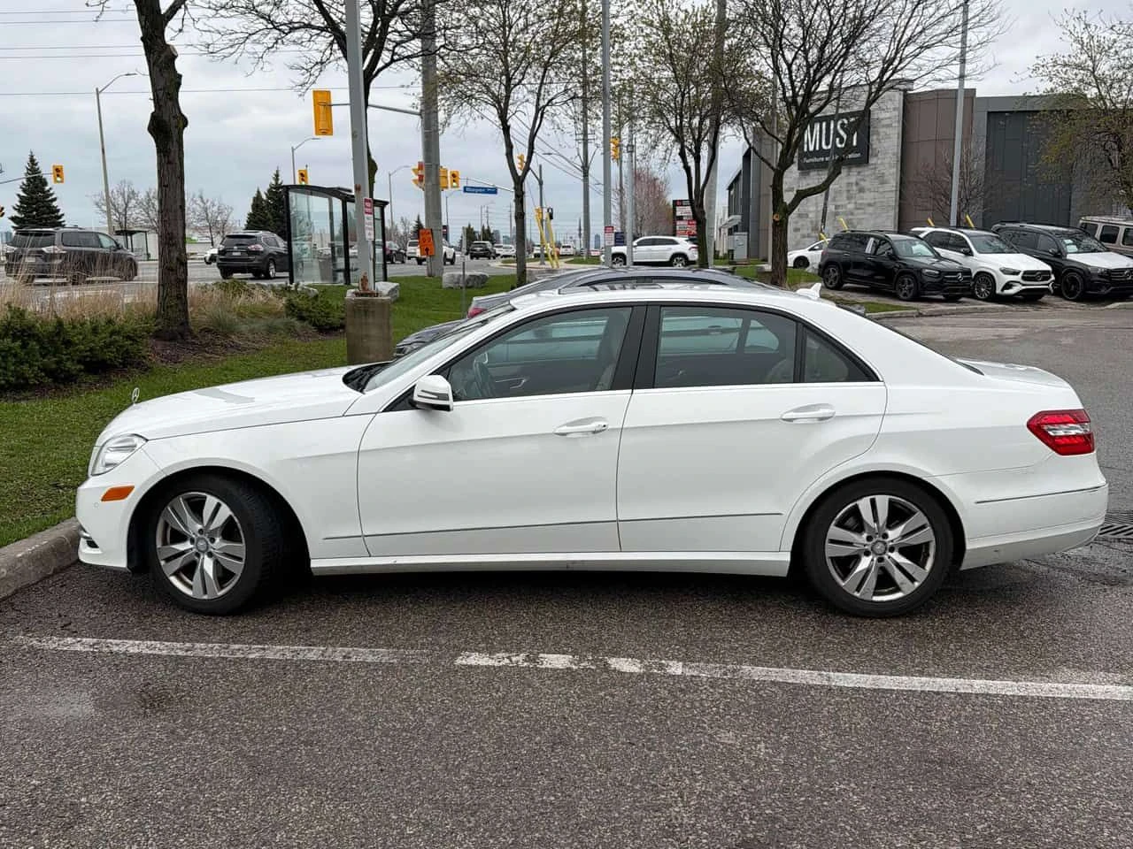 Mercedes-Benz E 300 * CARFAX * ������� * KEYLESS * �������� | Mobile.bg � ����������� 2