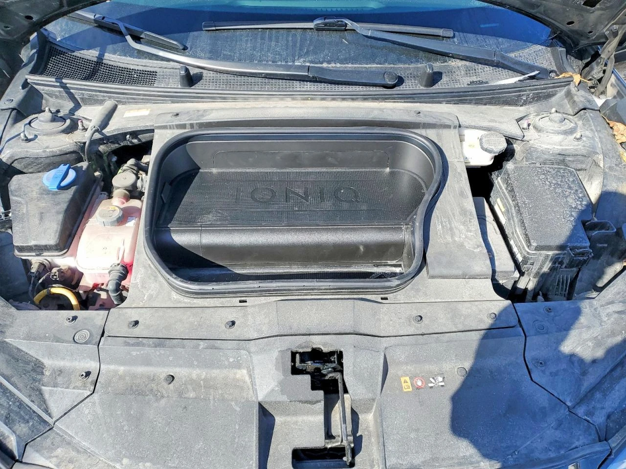 Hyundai Ioniq 6 SE Standard Range RWD, снимка 11 - Автомобили и джипове - 54397841