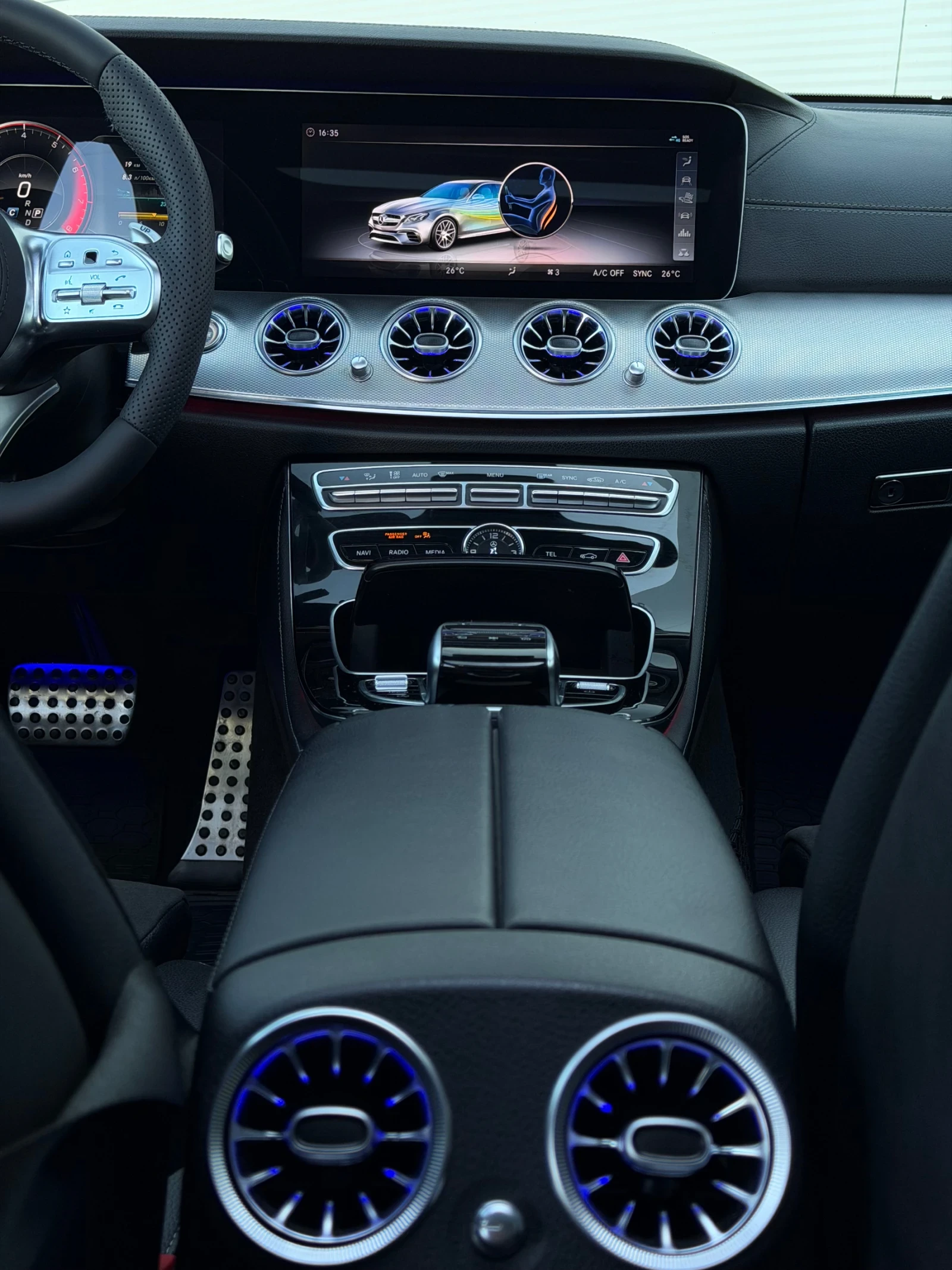 Mercedes-Benz E 220 Реални КМ, Facelift AMG пскет, снимка 12 - Автомобили и джипове - 54649067