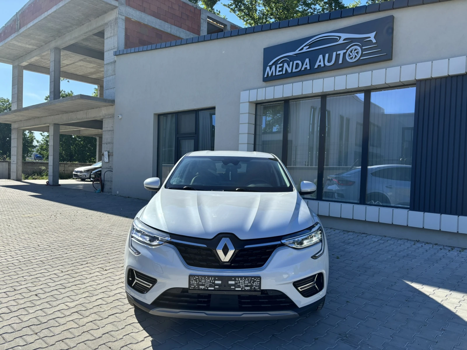 Renault Arkana 1.6 E-TEH 145 Intens, снимка 2 - Автомобили и джипове - 54718210