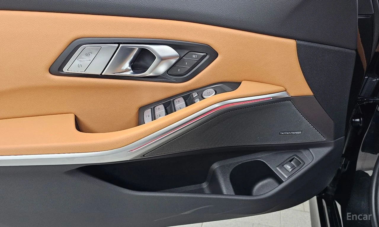 BMW 320 i* M* SPORT* ПОДГРЕВ* НАВИГАЦИЯ, снимка 12 - Автомобили и джипове - 54923553