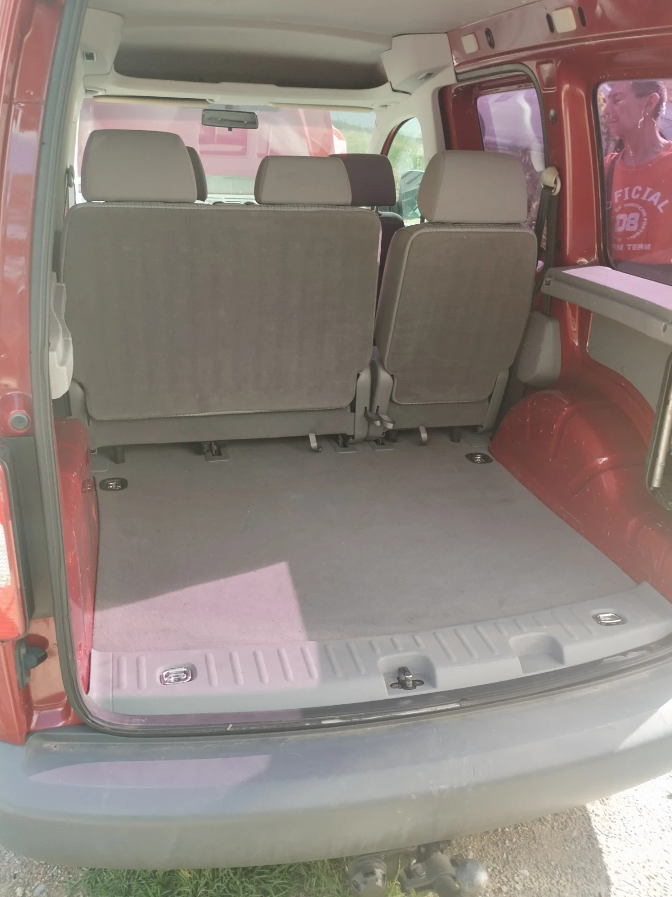 VW Caddy, снимка 4 - Автомобили и джипове - 55176774