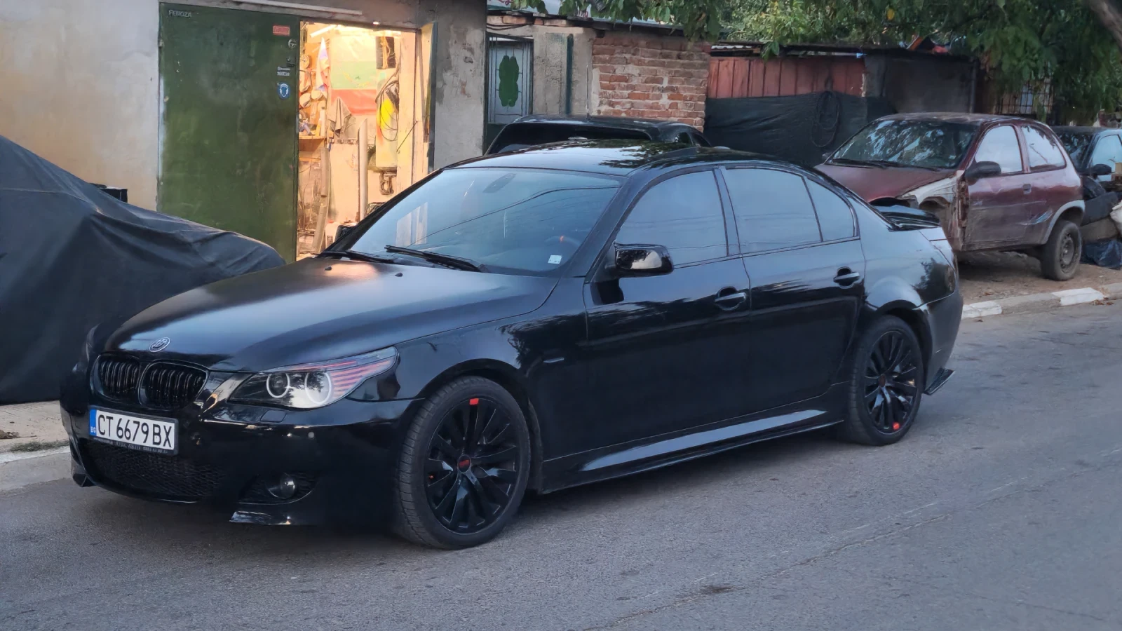 BMW 530 3.0d, снимка 2 - Автомобили и джипове - 56267487