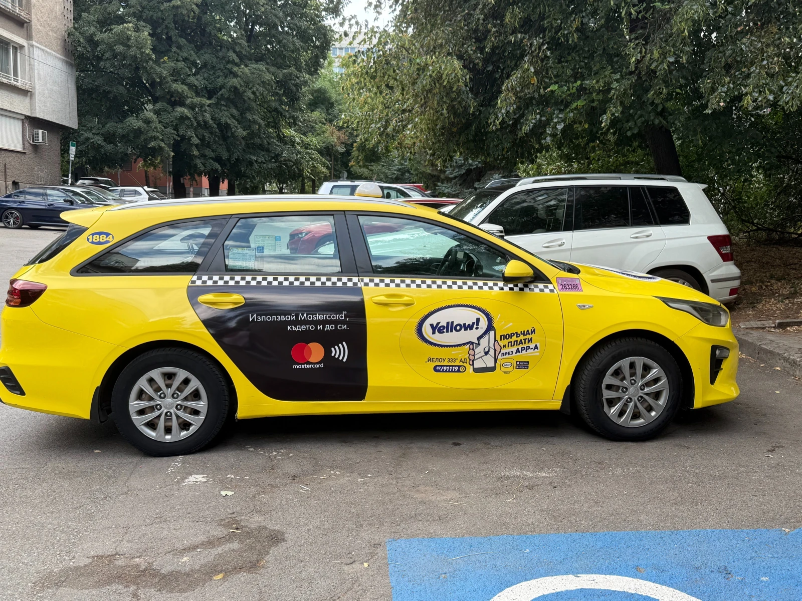 Kia Ceed Такси, снимка 4 - Автомобили и джипове - 55655634