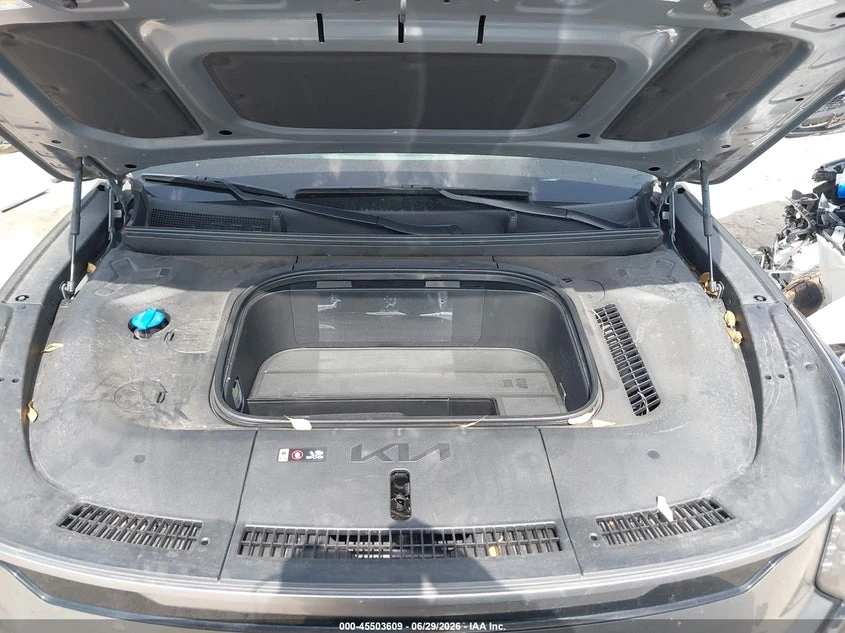Kia EV9 Land, снимка 10 - Автомобили и джипове - 55812580