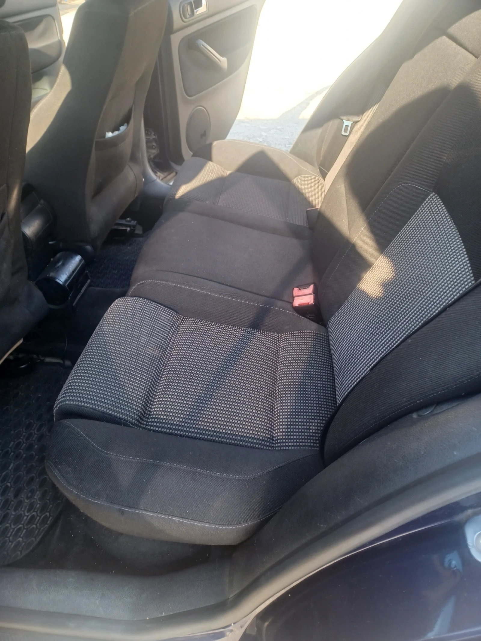 VW Golf | Mobile.bg � ����������� 4