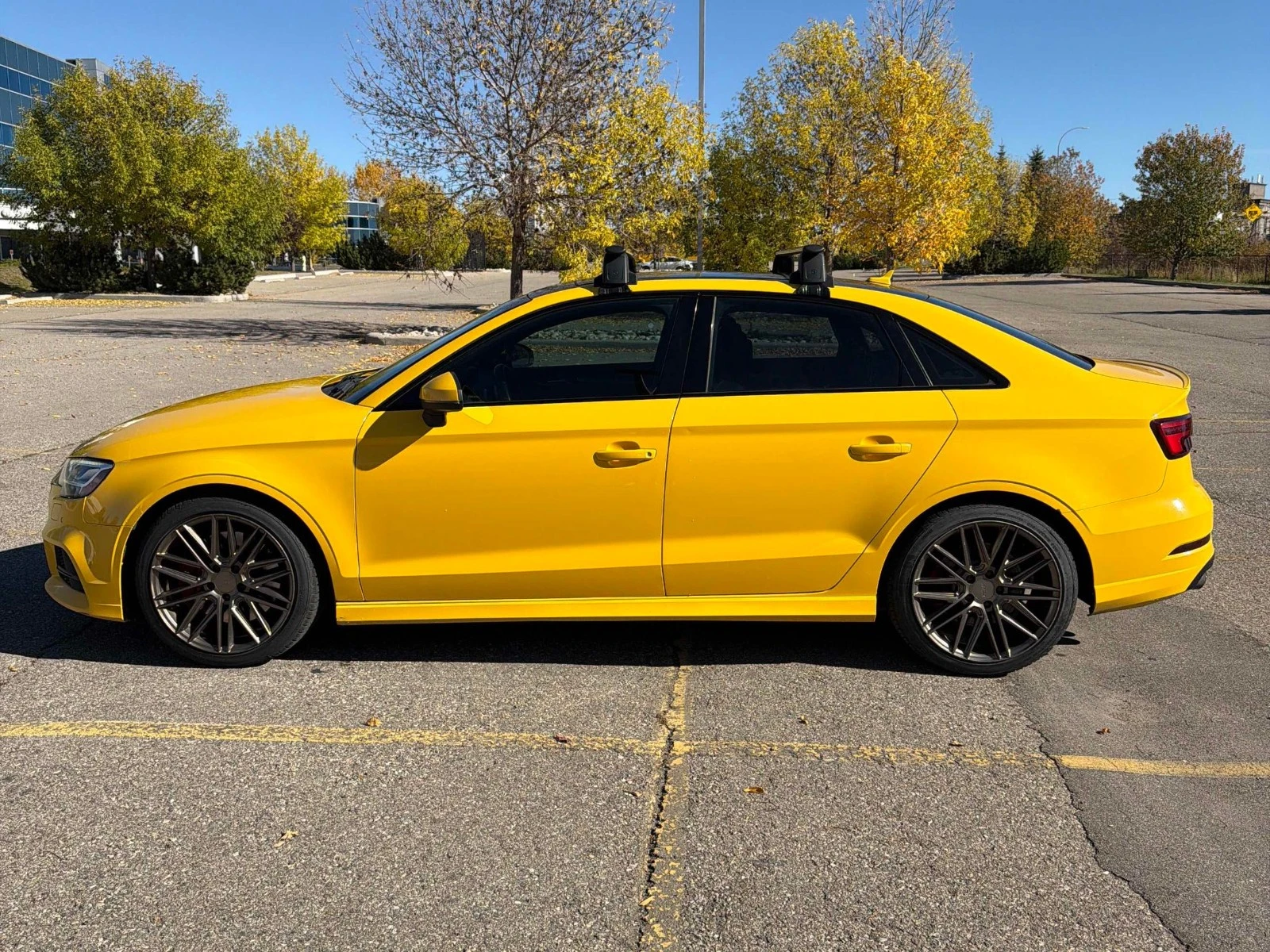 Audi S3 | TECHNIK | DIGITAL | ���� �� �������� & ��������� | Mobile.bg � ����������� 3