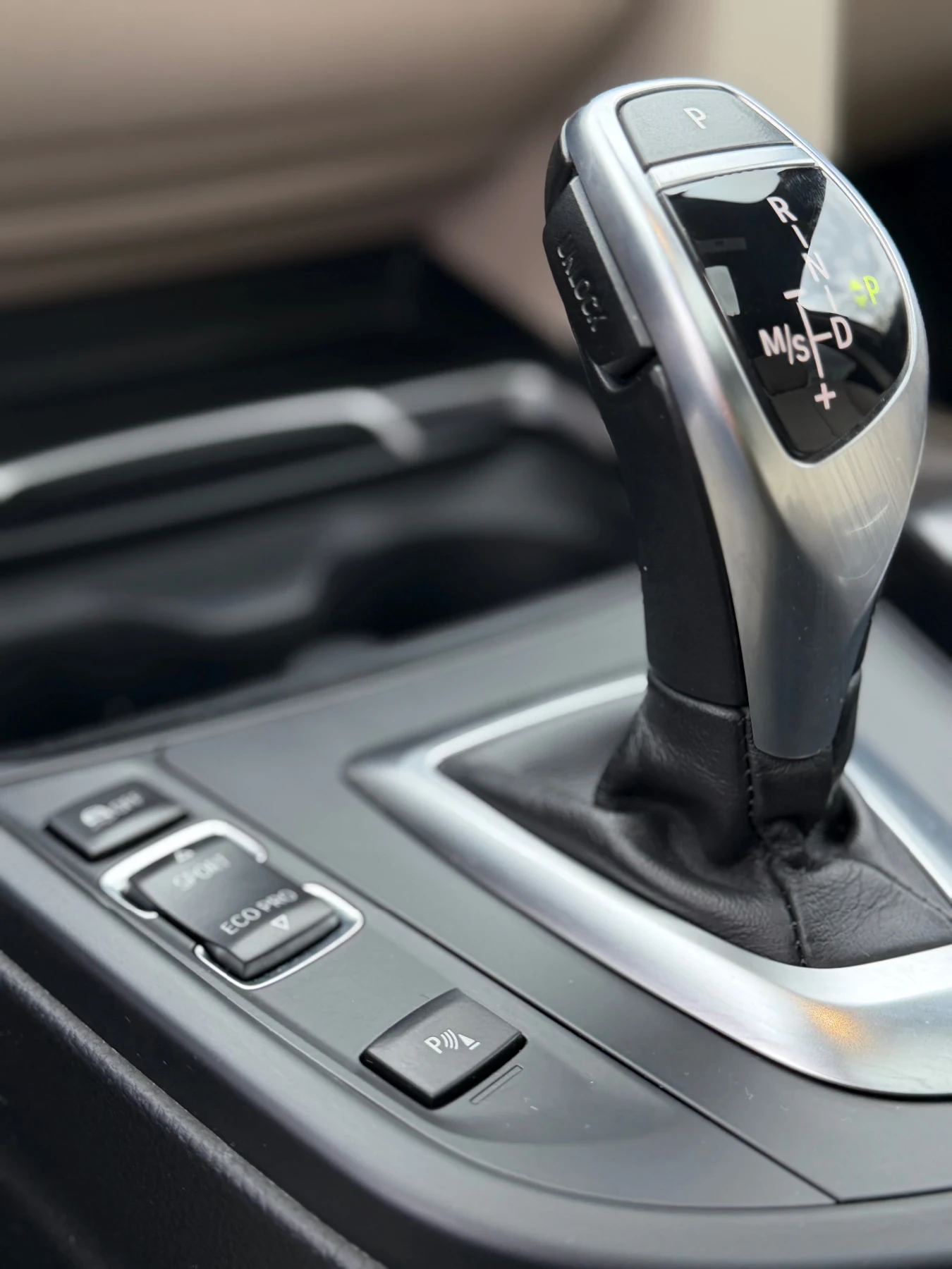 BMW 340 xDrive, снимка 14 - Автомобили и джипове - 56541547