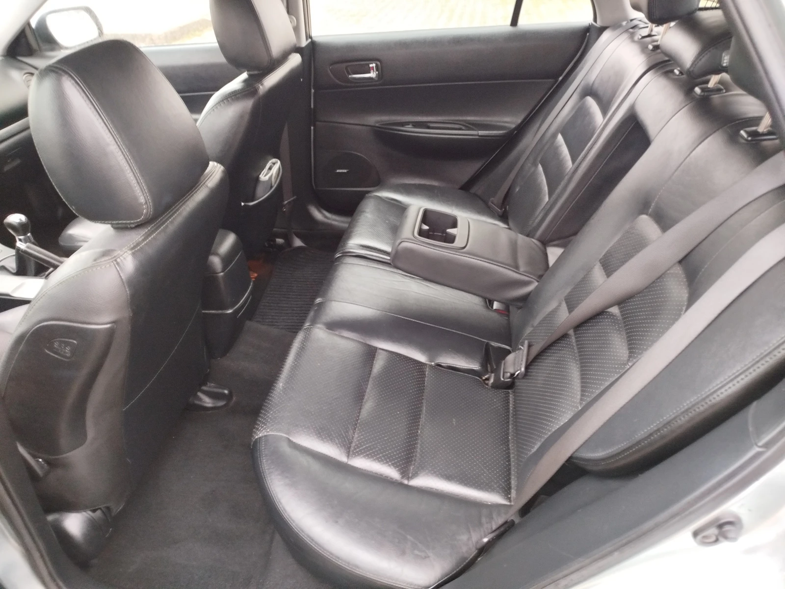 Mazda 6 2.0TDI-BOSE-XENON, снимка 11 - Автомобили и джипове - 56733483