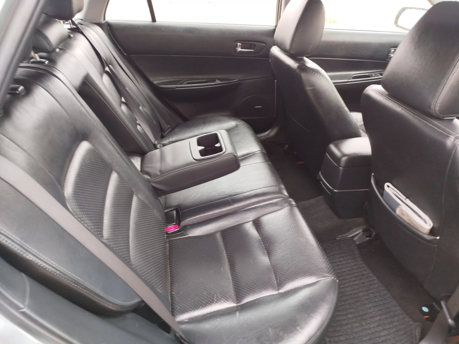 Mazda 6 2.0TDI-BOSE-XENON, снимка 13 - Автомобили и джипове - 56733483