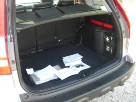 Honda Cr-v 2.2cdti EXEKUTIVE NAVI KAMERA DISTANS, снимка 16