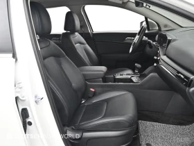 Kia Sportage 1.6* TURBO* PRESTIGE* ПОДГРЕВ* ОБДУХВАНЕ* КАМЕРА* , снимка 12