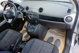 Mazda 2 1.3i , снимка 10 - Автомобили и джипове - 30657115