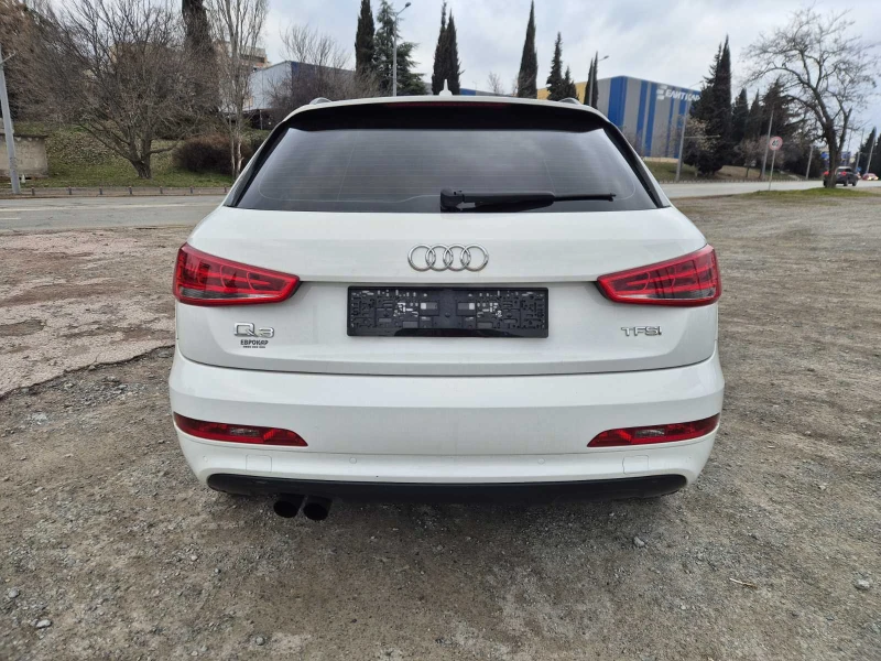 Audi Q3 1.4TFSI Автомат, снимка 4 - Автомобили и джипове - 48529245