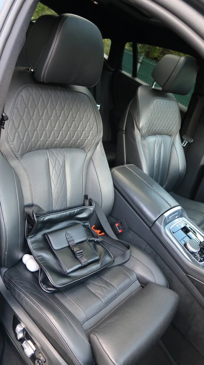 BMW X6 M SPORT PRO* xDRIVE40D* LASERS LIGHTS* PANO* , снимка 13 - Автомобили и джипове - 52507982
