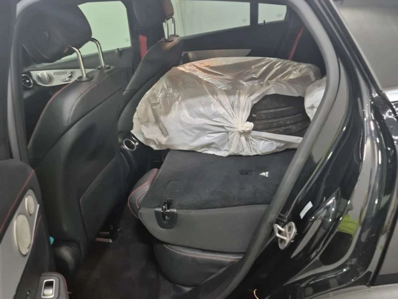 Mercedes-Benz GLC AMG 43  CARFAX, снимка 12 - Автомобили и джипове - 53522683