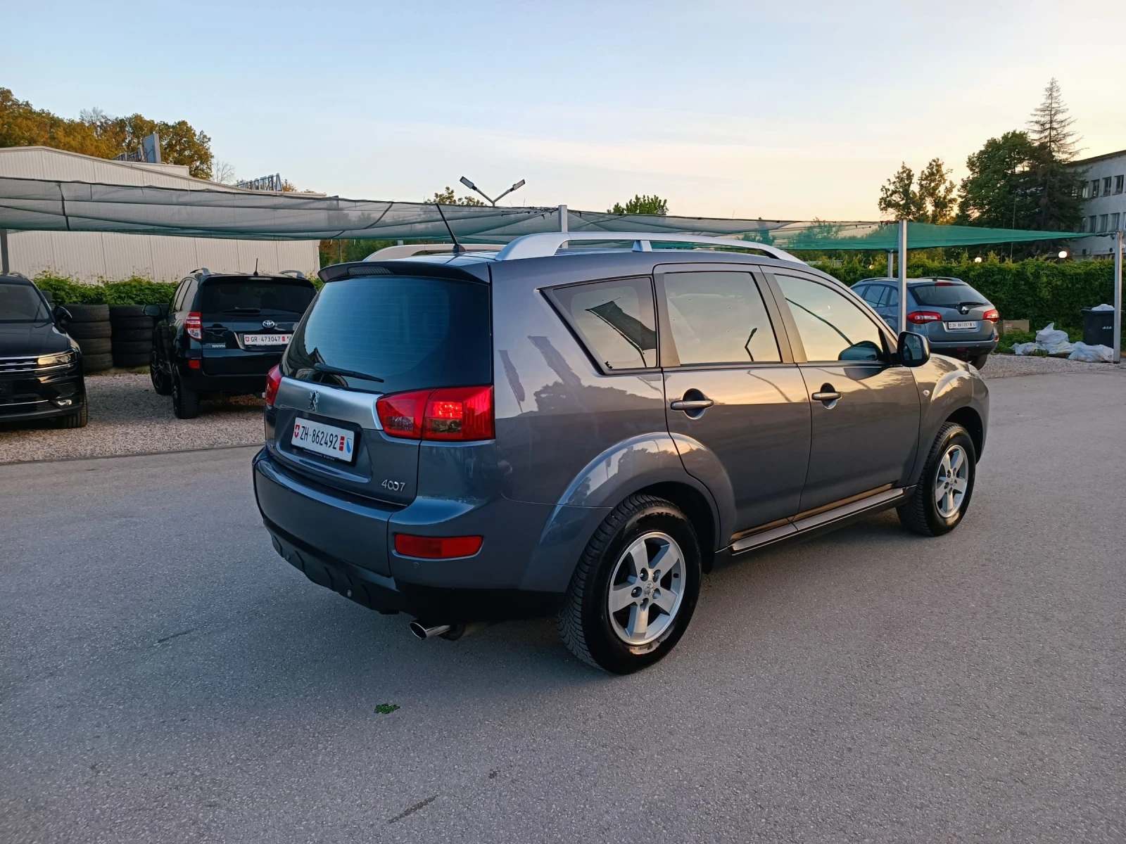 Peugeot 4007 2.4i-170кс-ШВЕЙЦАРИЯ-РЪЧКА-4Х4 - изображение 2