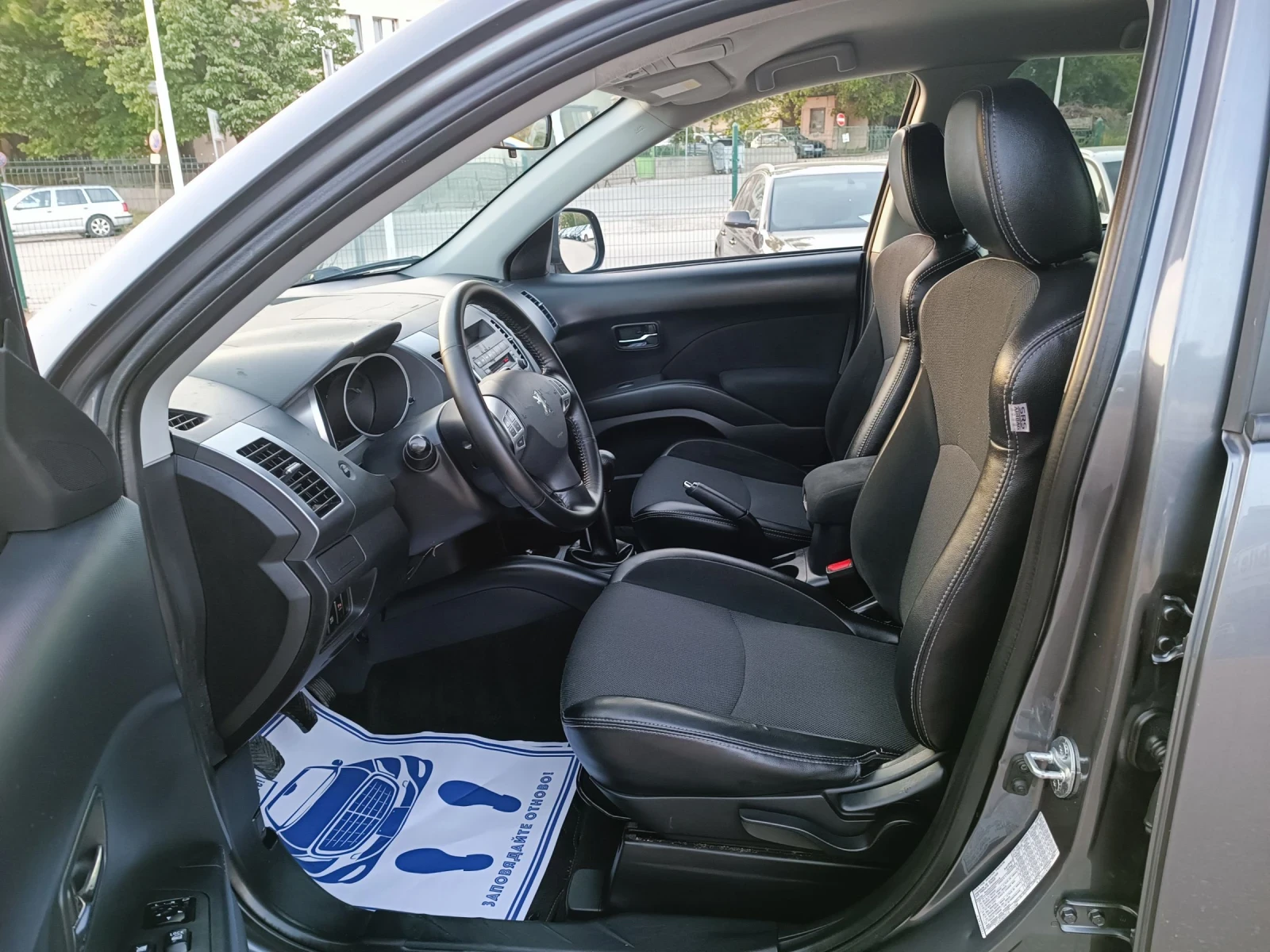 Peugeot 4007 2.4i-170кс-ШВЕЙЦАРИЯ-РЪЧКА-4Х4 - изображение 9