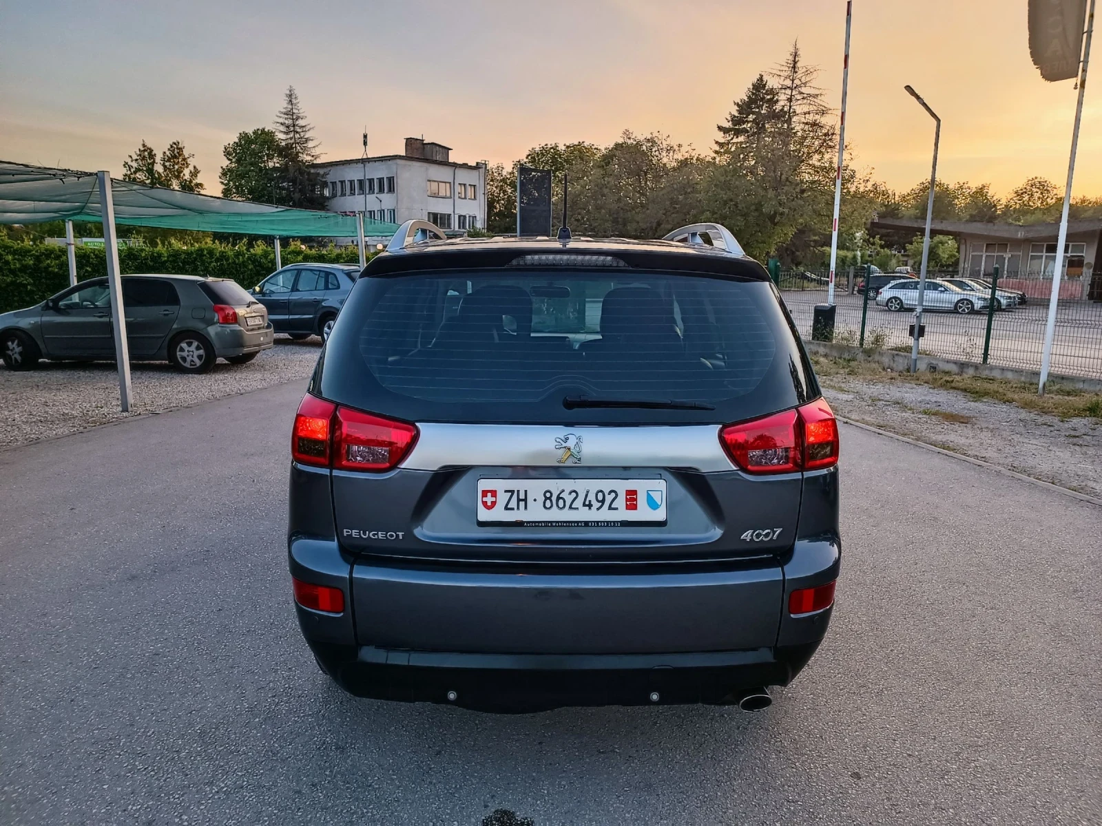 Peugeot 4007 2.4i-170кс-ШВЕЙЦАРИЯ-РЪЧКА-4Х4 - изображение 3