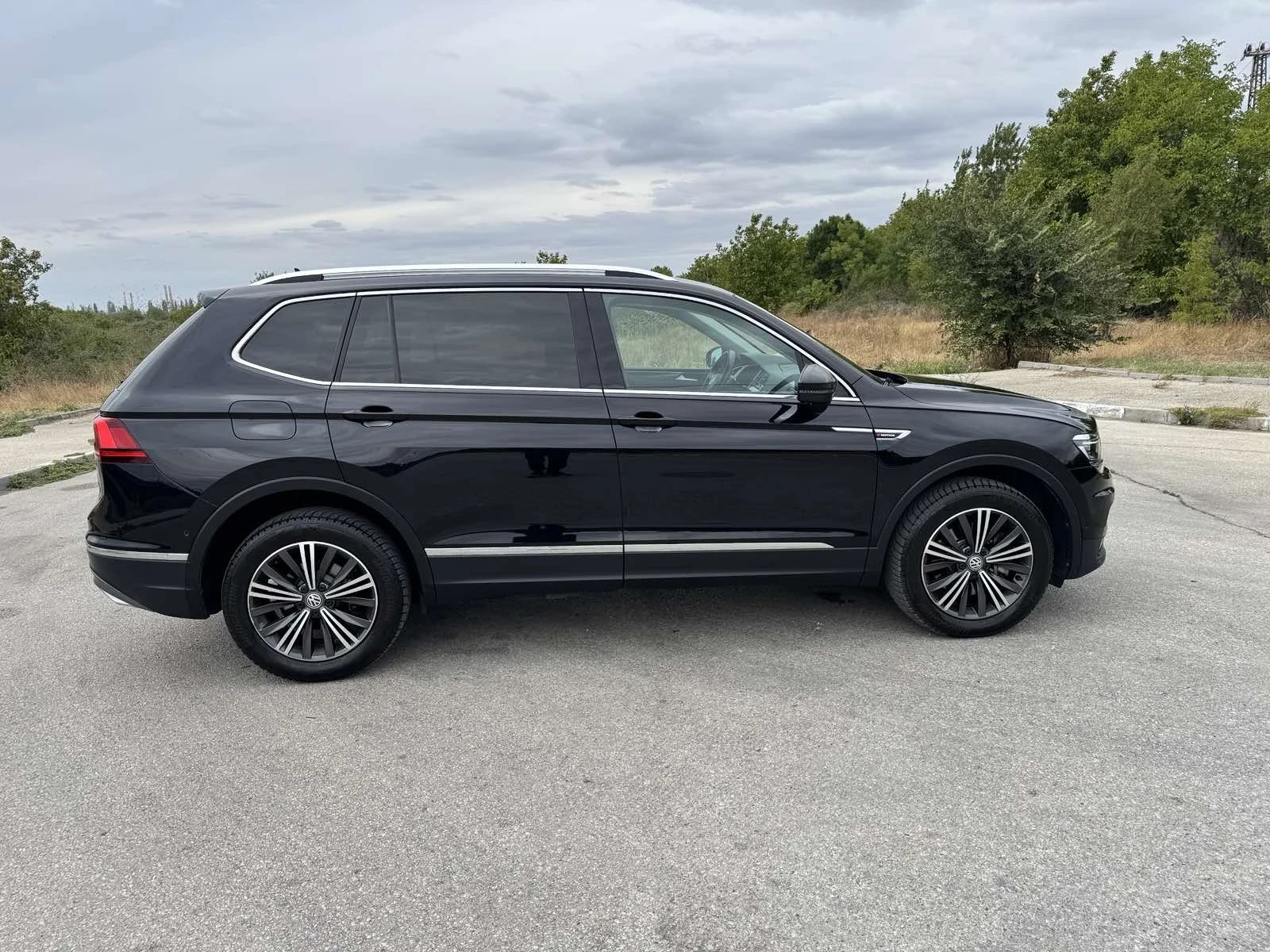 VW Tiguan 2, 0TDI-190kc 4x4 6+ 1  - изображение 5