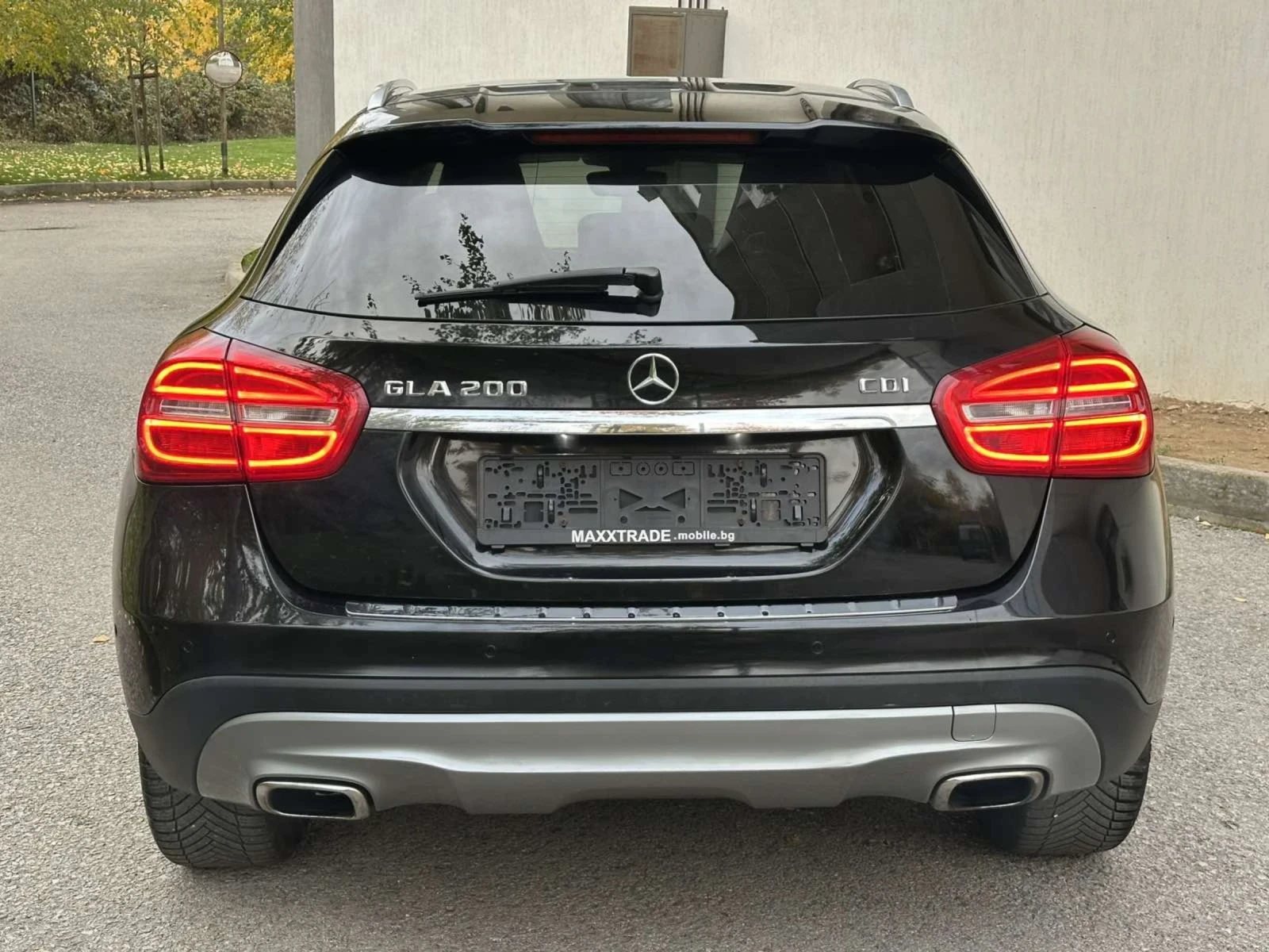 Mercedes-Benz GLA 200 d / ПОДГРЕВ / ПАНОРАМА  - изображение 6