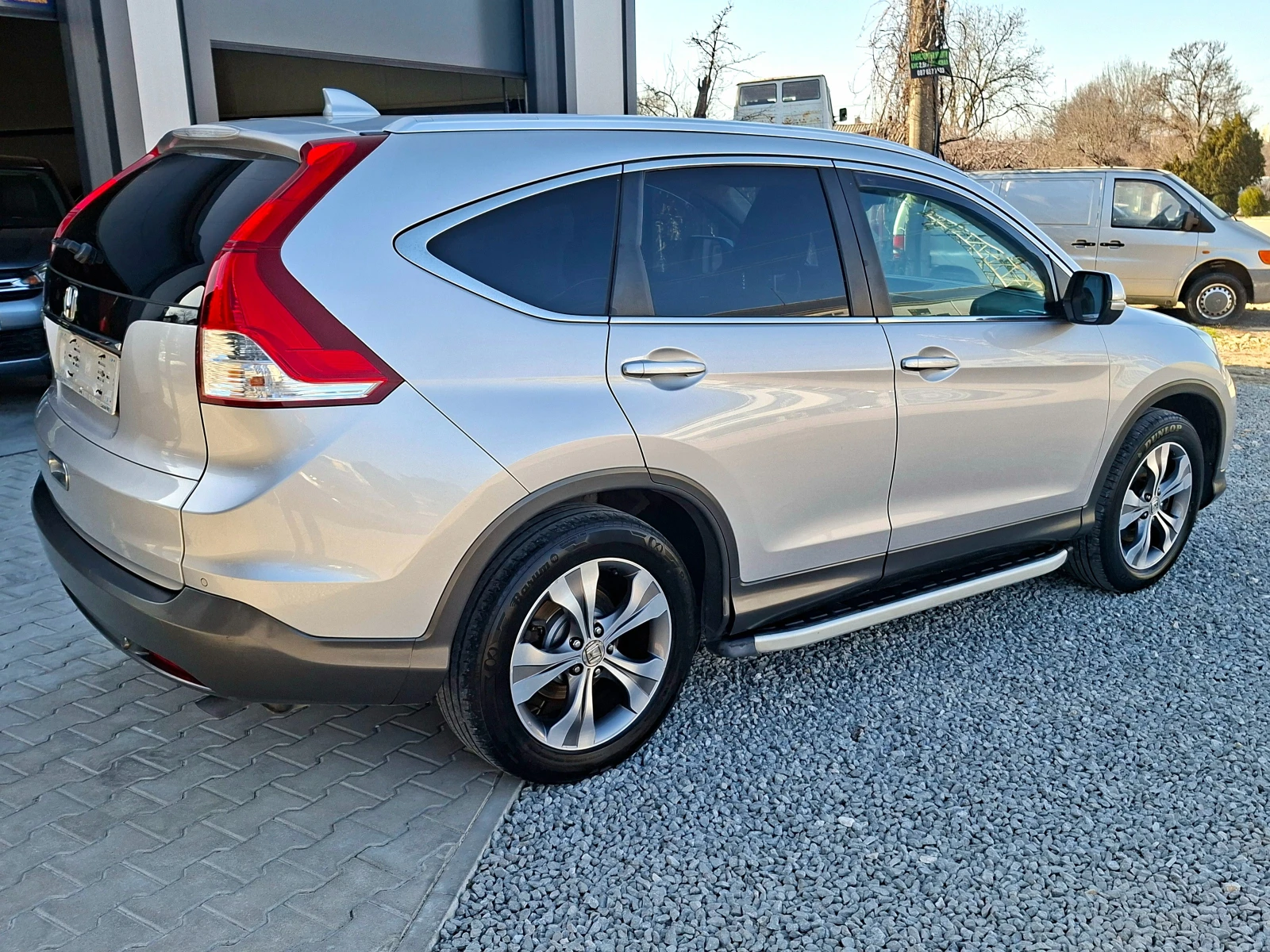 Honda Cr-v 2.2iDTEC 4x4 6ск. ALCANTARA* ПОДГРЕВ* ОБДУХВАНЕ* X, снимка 5 - Автомобили и джипове - 53849873