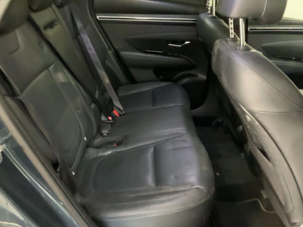 Hyundai Tucson 1.6 CRDi Mild-Hybrid Executive 2WD, снимка 10 - Автомобили и джипове - 54229164