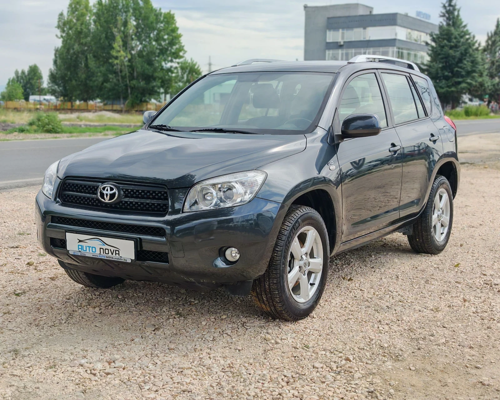 Toyota Rav4 2.2 136 К.С. ДИЗЕЛ! 4Х4! , снимка 3 - Автомобили и джипове - 55433674