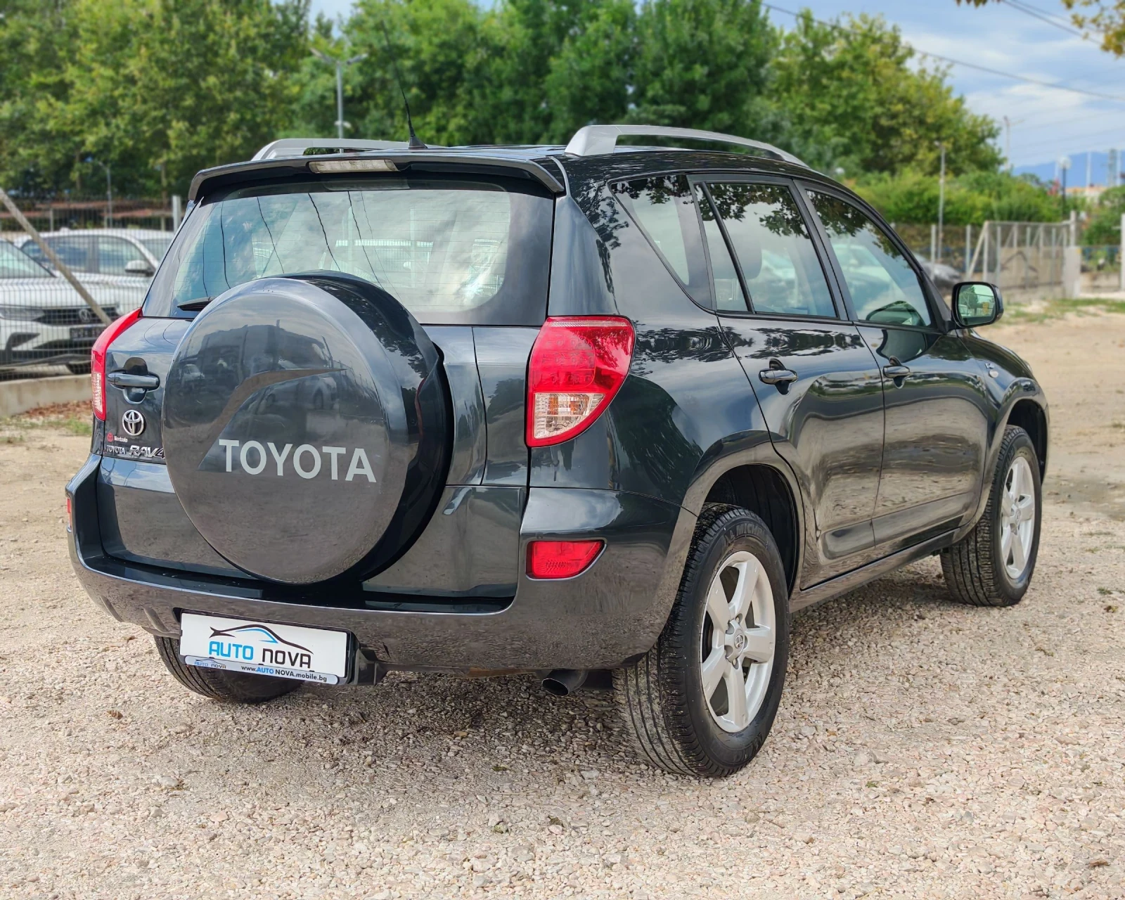 Toyota Rav4 2.2 136 К.С. ДИЗЕЛ! 4Х4! , снимка 5 - Автомобили и джипове - 55433674