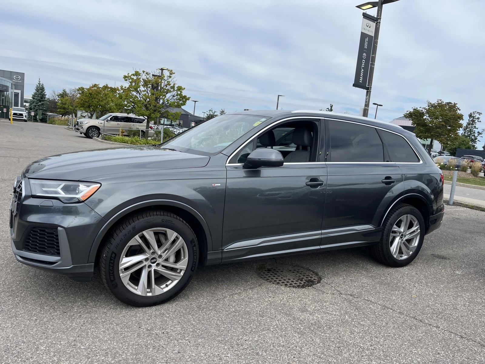 Audi Q7 Komfort, АВТОКРЕДИТ, снимка 2 - Автомобили и джипове - 56154923