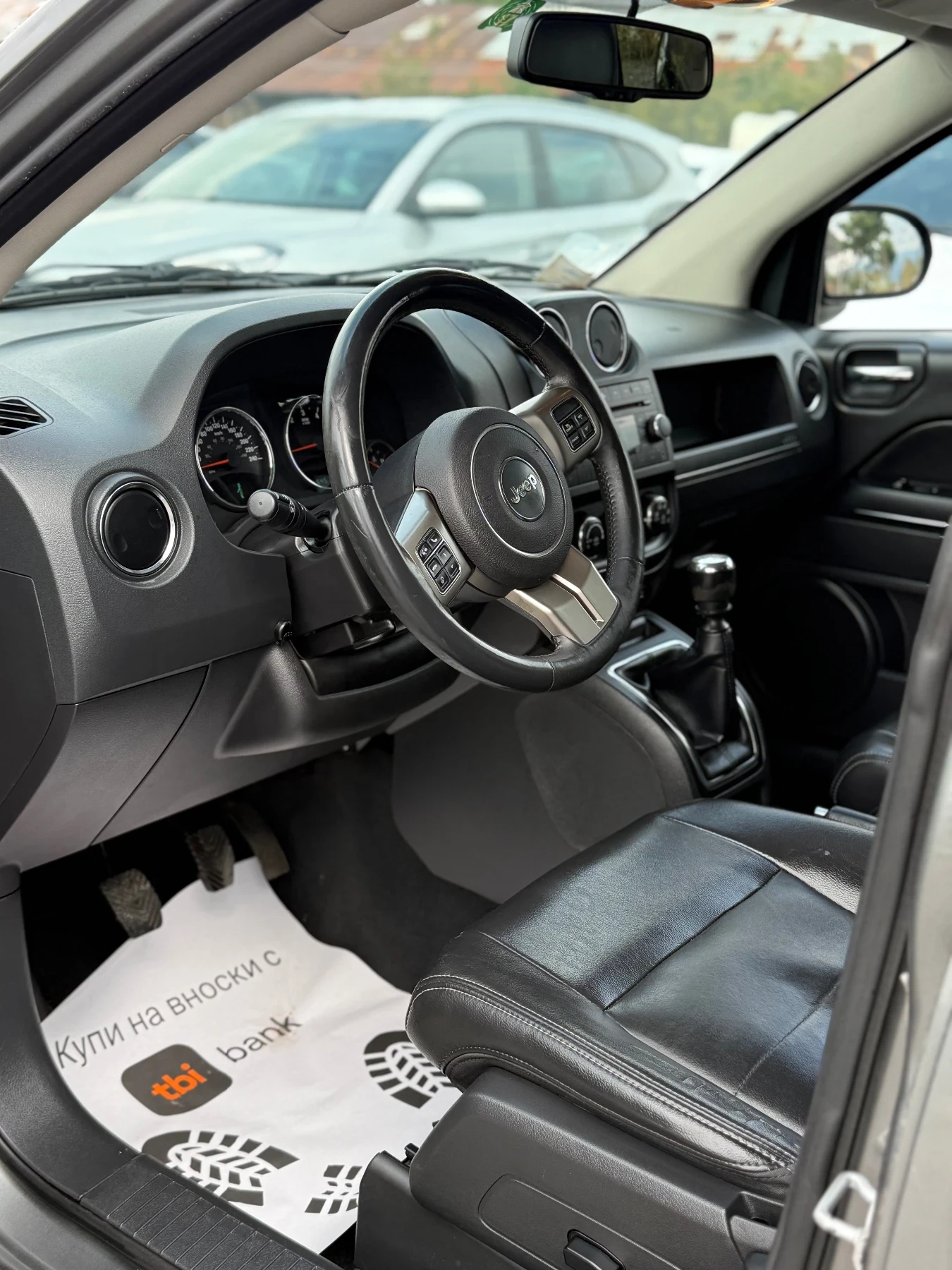 Jeep Compass 2.2 LIMITED, снимка 5 - Автомобили и джипове - 56227536