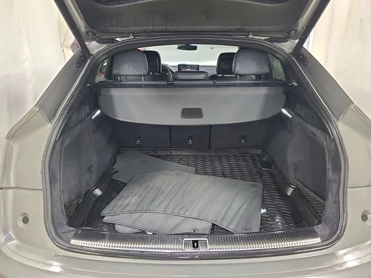Audi Q5, снимка 15 - Автомобили и джипове - 56686903