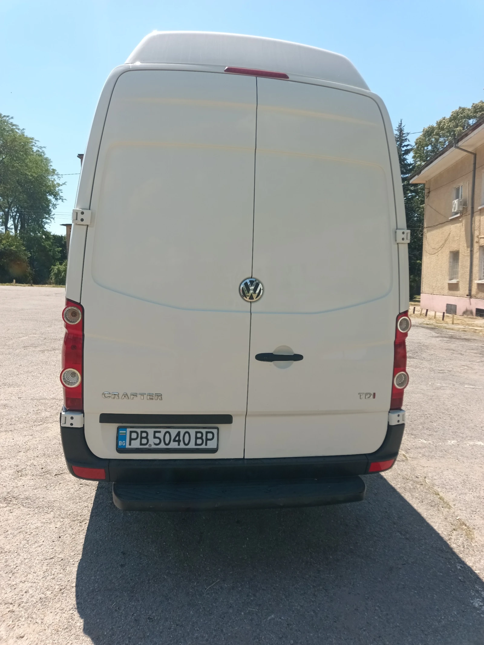 VW Crafter, снимка 4 - Бусове и автобуси - 55096073